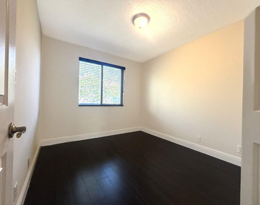 3118 Coral Ridge Drive - Photo Thumbnail 18