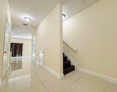 3118 Coral Ridge Drive - Photo Thumbnail 9
