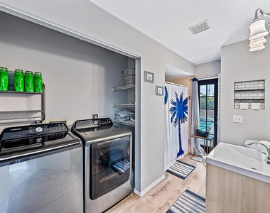 414 Sw Lairo Avenue - Photo Thumbnail 21