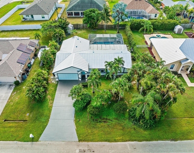 414 Sw Lairo Avenue - Photo Thumbnail 27