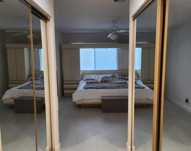 8934 Sunnywood Place - Photo Thumbnail 20
