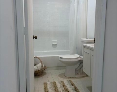 8934 Sunnywood Place - Photo Thumbnail 28