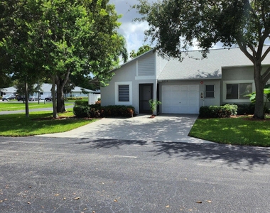 8934 Sunnywood Place - Photo Thumbnail 1