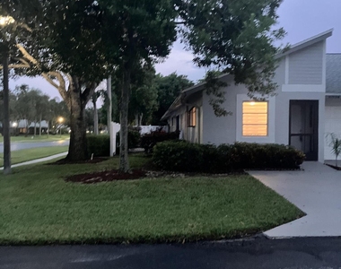 8934 Sunnywood Place - Photo Thumbnail 37