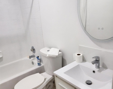8934 Sunnywood Place - Photo Thumbnail 30