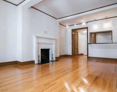 West 58th Street - Photo Thumbnail 1