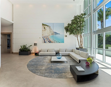 5959 Collins Avenue - Photo Thumbnail 60