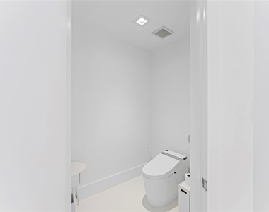 5959 Collins Avenue - Photo Thumbnail 46