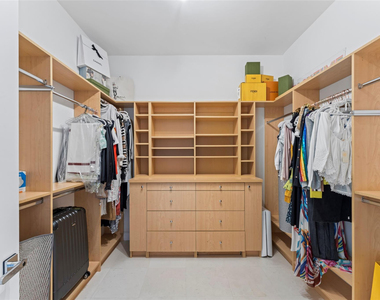 5959 Collins Avenue - Photo Thumbnail 37