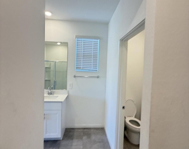 3068 E Lily Jane Way - Photo Thumbnail 13
