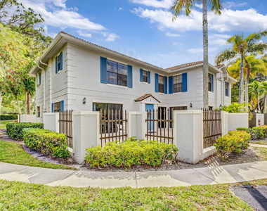 363 Prestwick Circle - Photo Thumbnail 64