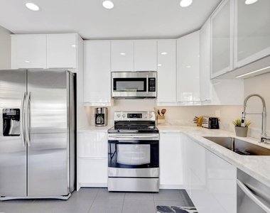 363 Prestwick Circle - Photo Thumbnail 14