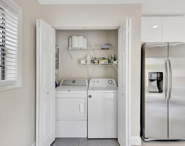 363 Prestwick Circle - Photo Thumbnail 17
