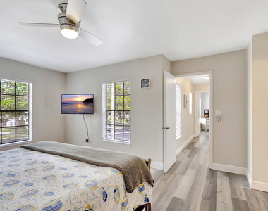 363 Prestwick Circle - Photo Thumbnail 20