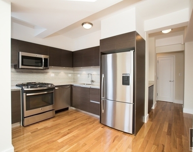 Park Avenue - Photo Thumbnail 1