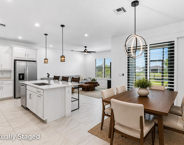 14131 Sw Thorens Drive - Photo Thumbnail 9