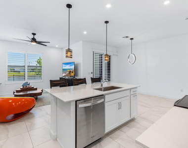 14131 Sw Thorens Drive - Photo Thumbnail 13