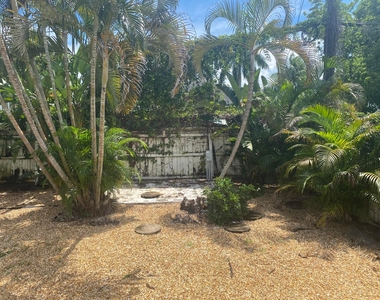 720 Nathan Hale Road - Photo Thumbnail 12