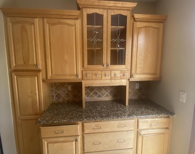 720 Nathan Hale Road - Photo Thumbnail 5