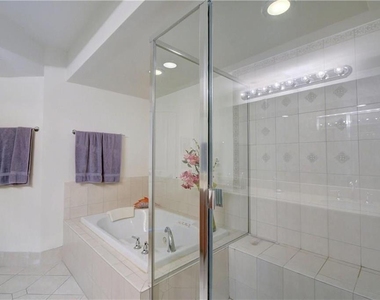 401 Sw 4th Avenue - Photo Thumbnail 9