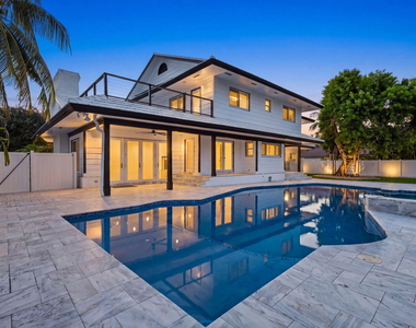 5100 Ne 30th Terrace - Photo Thumbnail 25