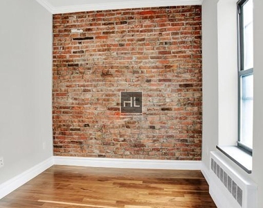 Avenue B - Photo Thumbnail 1