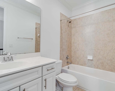 4628 Mediterranean Circle - Photo Thumbnail 14