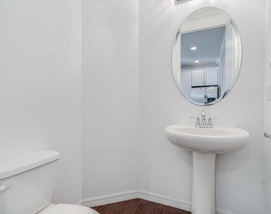 4628 Mediterranean Circle - Photo Thumbnail 8
