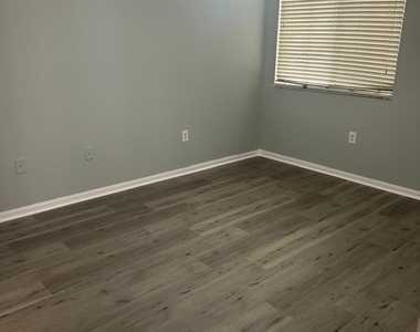 4820 N State Road 7 - Photo Thumbnail 35