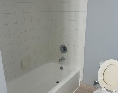 4820 N State Road 7 - Photo Thumbnail 29