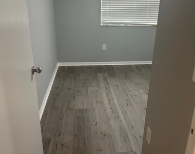 4820 N State Road 7 - Photo Thumbnail 43