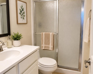 230 Ne 26th Avenue - Photo Thumbnail 23