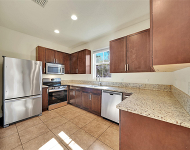 6974 Long Pine Circle - Photo Thumbnail 4