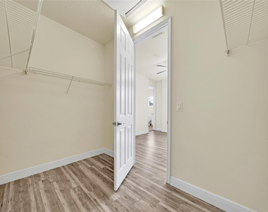 6974 Long Pine Circle - Photo Thumbnail 35