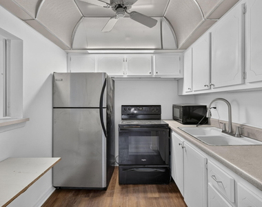 104 E Easthampton E - Photo Thumbnail 33