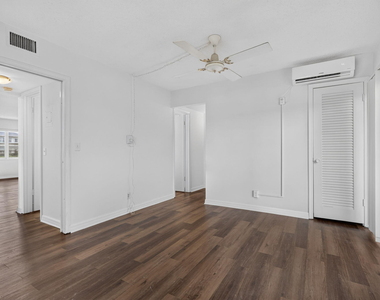 104 E Easthampton E - Photo Thumbnail 32