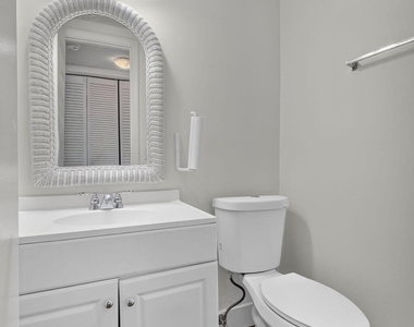 104 E Easthampton E - Photo Thumbnail 23