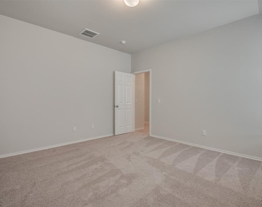 1009 S Colt Lane - Photo Thumbnail 26