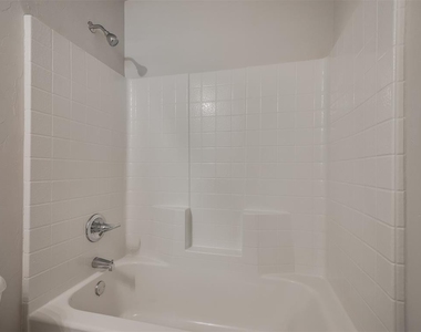 1009 S Colt Lane - Photo Thumbnail 37