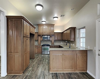 11733 Cherry Point Lane - Photo Thumbnail 5