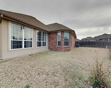 11733 Cherry Point Lane - Photo Thumbnail 21