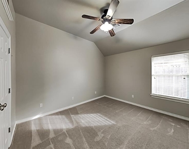 11733 Cherry Point Lane - Photo Thumbnail 15
