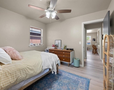920 E Wayne Street - Photo Thumbnail 14