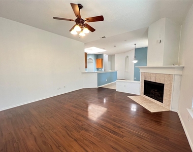 429 N Waterford Oaks Drive - Photo Thumbnail 8