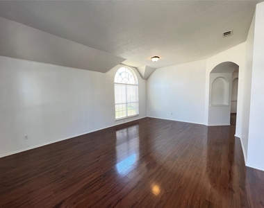 429 N Waterford Oaks Drive - Photo Thumbnail 19