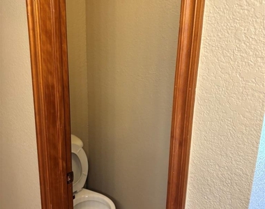 8204 Prairie Ridge Road - Photo Thumbnail 23