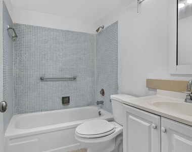 210 Canterbury J - Photo Thumbnail 9