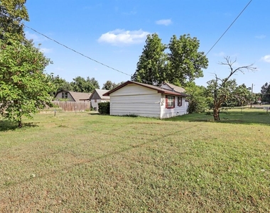 207 E Juniper Lane - Photo Thumbnail 23