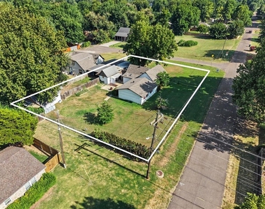 207 E Juniper Lane - Photo Thumbnail 1