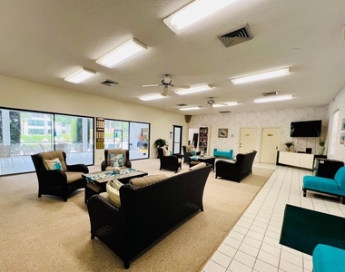 3635 Whitehall Drive - Photo Thumbnail 29